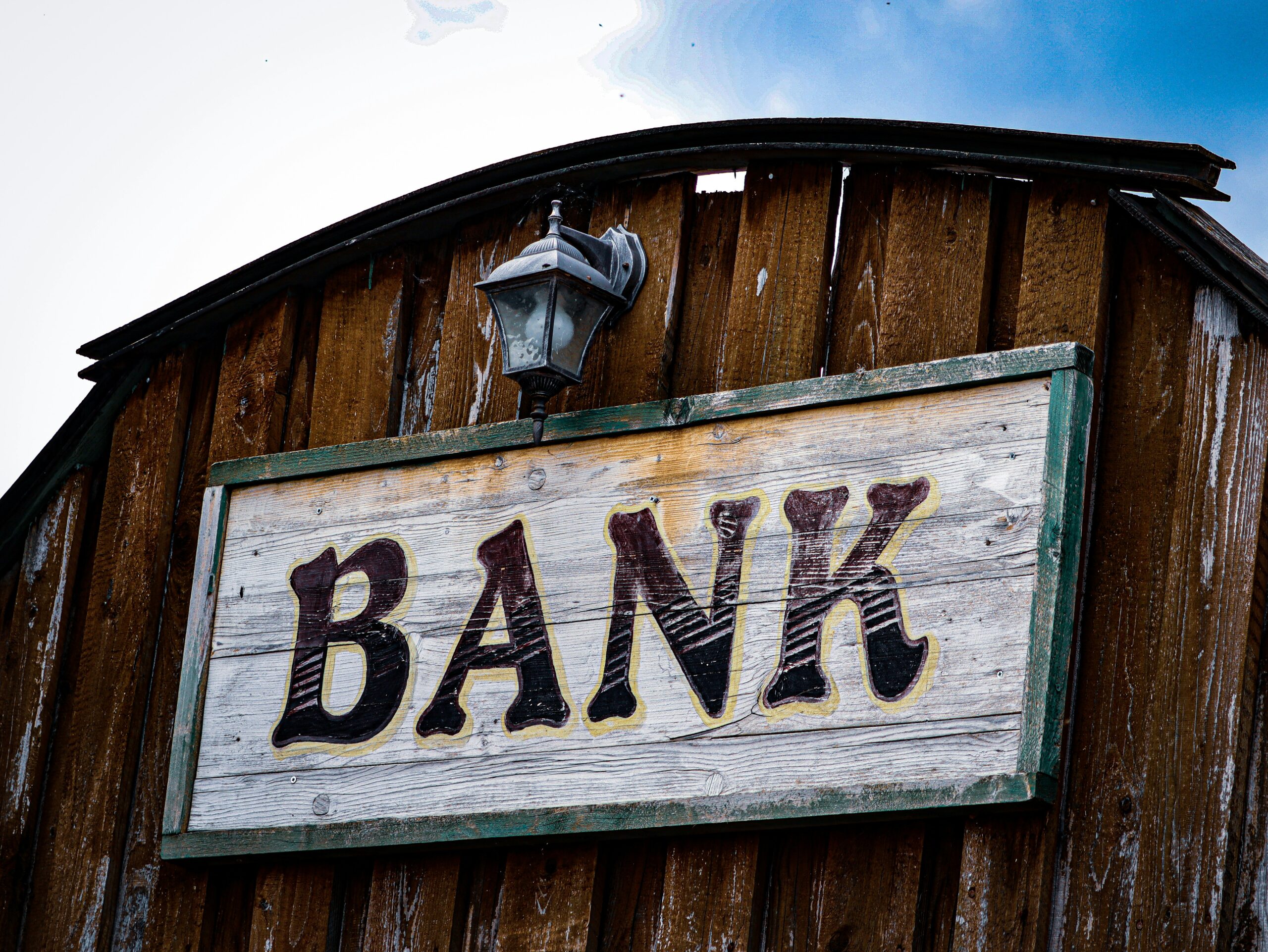 A board with the sign of a bank